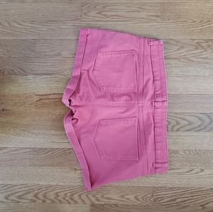 H&M pink shorts